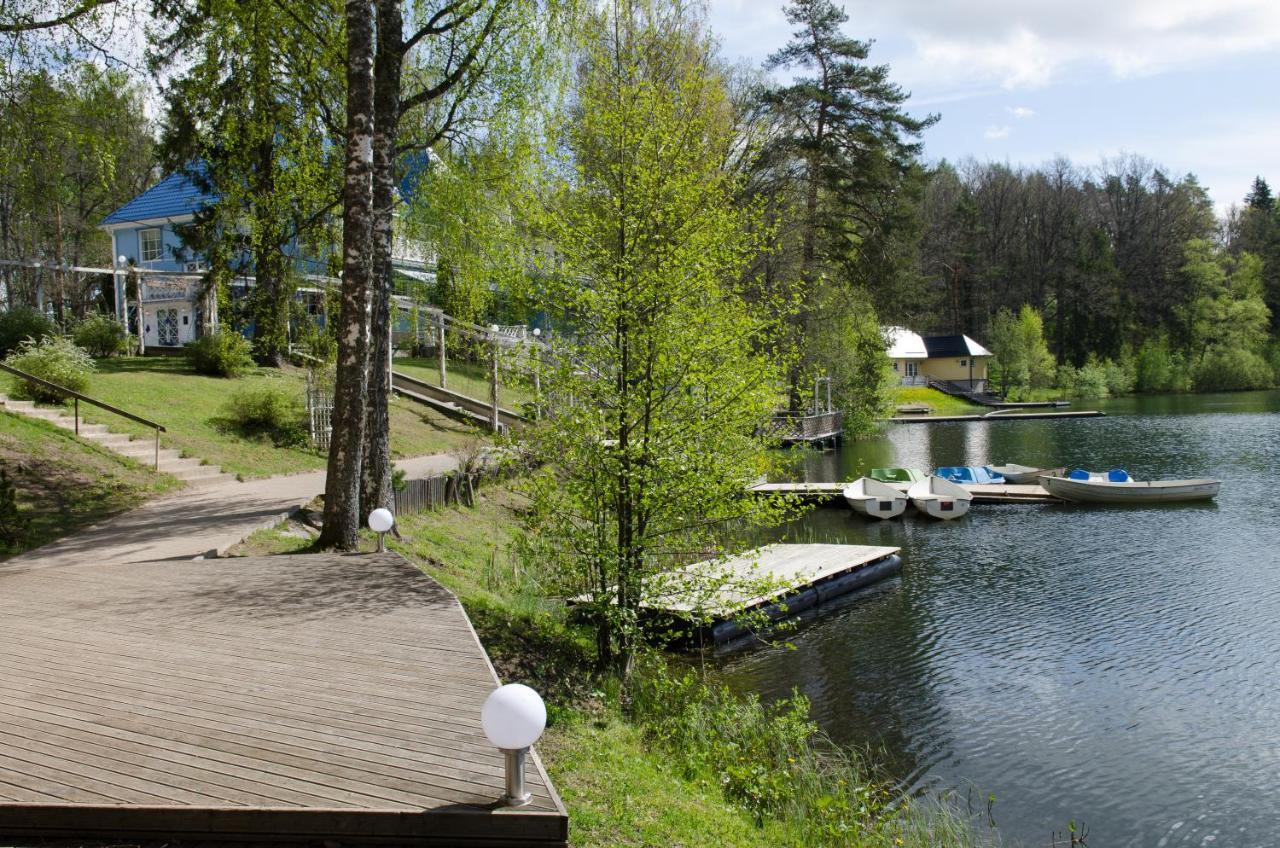 Nelijärve Holiday Centre Aegviidu Buitenkant foto